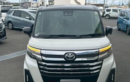 Toyota Roomy I, 2021 год, 900 000 рублей, 2 фотография