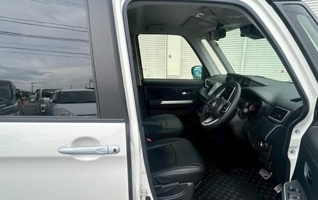 Toyota Roomy I, 2021 год, 900 000 рублей, 12 фотография