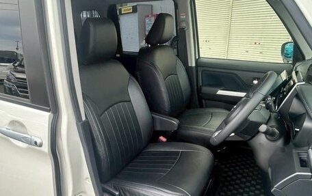 Toyota Roomy I, 2021 год, 900 000 рублей, 13 фотография