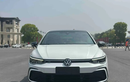 Volkswagen Golf VIII, 2022 год, 1 656 004 рублей, 2 фотография