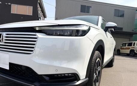 Honda Vezel, 2023 год, 2 120 000 рублей, 2 фотография