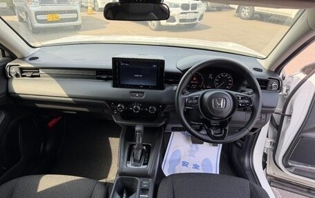 Honda Vezel, 2023 год, 2 120 000 рублей, 7 фотография