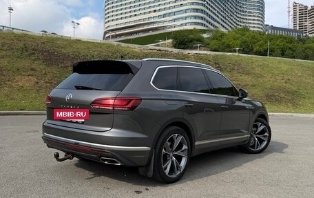 Volkswagen Touareg III, 2020 год, 4 200 000 рублей, 6 фотография