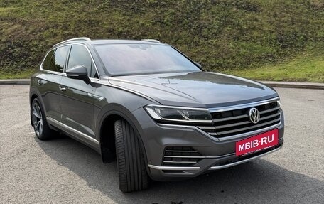 Volkswagen Touareg III, 2020 год, 4 200 000 рублей, 3 фотография