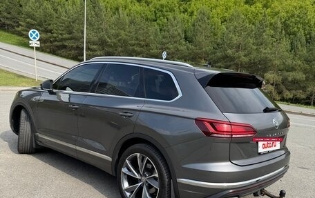 Volkswagen Touareg III, 2020 год, 4 200 000 рублей, 8 фотография