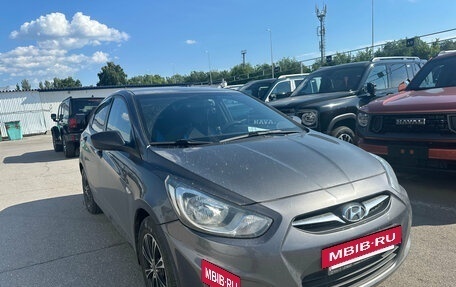 Hyundai Solaris II рестайлинг, 2012 год, 785 000 рублей, 4 фотография