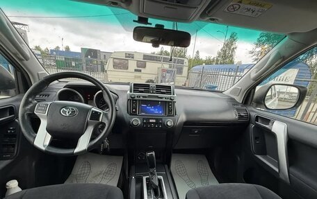 Toyota Land Cruiser Prado 150 рестайлинг 2, 2013 год, 3 300 000 рублей, 2 фотография