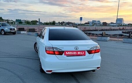 Toyota Camry, 2015 год, 2 250 000 рублей, 2 фотография