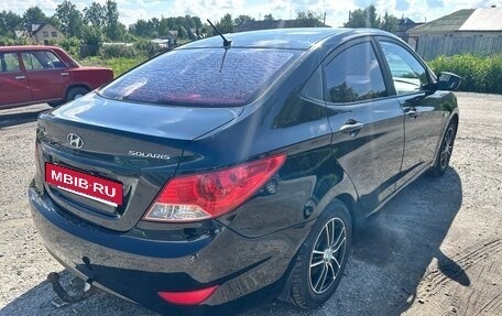 Hyundai Solaris II рестайлинг, 2011 год, 660 000 рублей, 3 фотография
