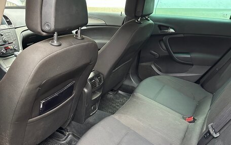 Opel Insignia II рестайлинг, 2010 год, 800 000 рублей, 20 фотография