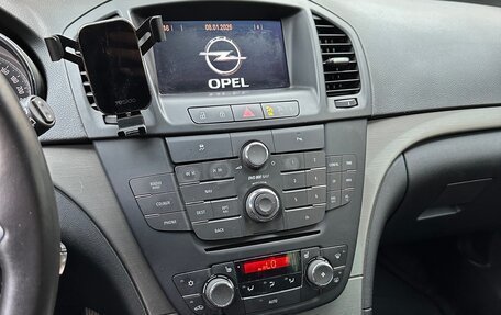 Opel Insignia II рестайлинг, 2010 год, 800 000 рублей, 30 фотография