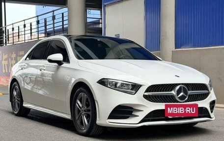 Mercedes-Benz A-Класс, 2022 год, 1 849 004 рублей, 3 фотография