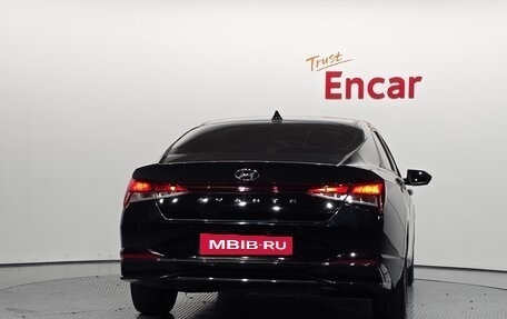 Hyundai Avante, 2022 год, 1 700 000 рублей, 4 фотография