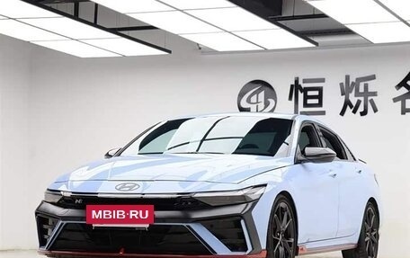Hyundai Elantra, 2023 год, 1 365 000 рублей, 2 фотография