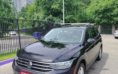 Volkswagen Tiguan II, 2022 год, 2 860 000 рублей, 1 фотография