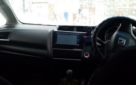 Honda Fit III, 2015 год, 900 000 рублей, 10 фотография