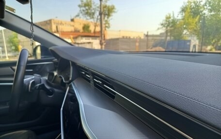 Audi A6, 2019 год, 4 088 000 рублей, 11 фотография