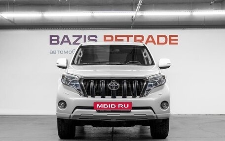 Toyota Land Cruiser Prado 150 рестайлинг 2, 2014 год, 3 450 000 рублей, 3 фотография
