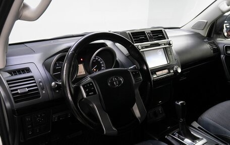 Toyota Land Cruiser Prado 150 рестайлинг 2, 2014 год, 3 450 000 рублей, 10 фотография