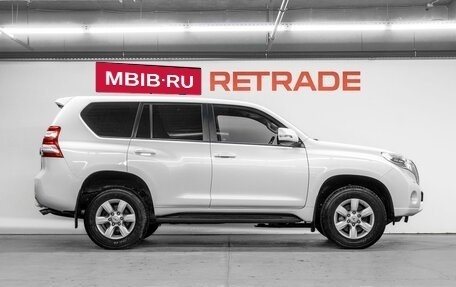 Toyota Land Cruiser Prado 150 рестайлинг 2, 2014 год, 3 450 000 рублей, 5 фотография