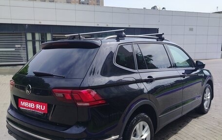 Volkswagen Tiguan II, 2022 год, 2 860 000 рублей, 5 фотография