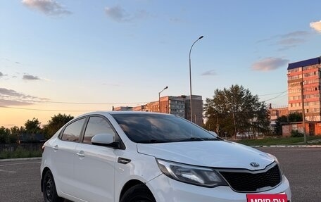 KIA Rio III рестайлинг, 2017 год, 850 000 рублей, 2 фотография