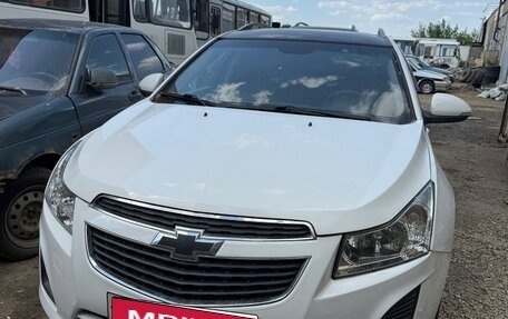 Chevrolet Cruze II, 2014 год, 820 000 рублей, 1 фотография