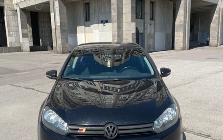 Volkswagen Golf VI, 2011 год, 600 000 рублей, 1 фотография