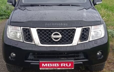 Nissan Pathfinder, 2011 год, 1 400 000 рублей, 1 фотография