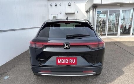 Honda Vezel, 2023 год, 2 190 000 рублей, 7 фотография