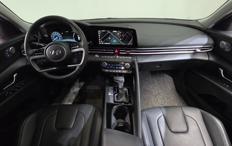 Hyundai Avante, 2022 год, 1 600 000 рублей, 10 фотография