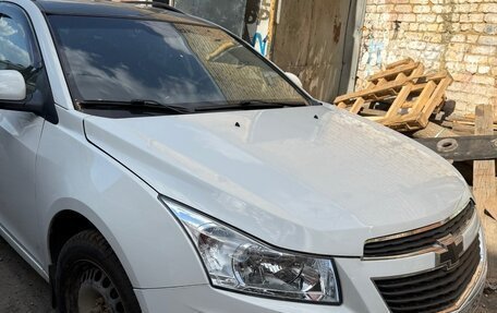 Chevrolet Cruze II, 2014 год, 820 000 рублей, 9 фотография