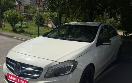 Mercedes-Benz A-Класс, 2013 год, 1 216 000 рублей, 14 фотография