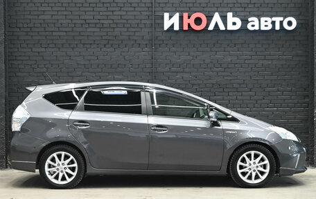 Toyota Prius Alpha I (ZVW40/41), 2014 год, 1 375 000 рублей, 8 фотография