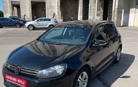 Volkswagen Golf VI, 2011 год, 600 000 рублей, 2 фотография