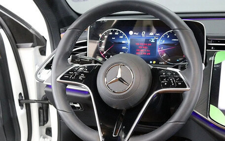 Mercedes-Benz E-Класс, 2024 год, 6 150 000 рублей, 8 фотография