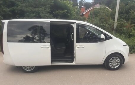 Hyundai Staria, 2022 год, 3 900 000 рублей, 15 фотография