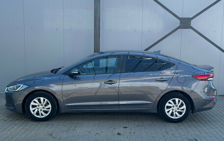Hyundai Elantra VI рестайлинг, 2018 год, 1 580 000 рублей, 8 фотография