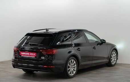 Audi A4, 2017 год, 1 945 000 рублей, 4 фотография