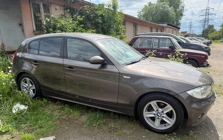 BMW 1 серия, 2007 год, 1 149 000 рублей, 29 фотография
