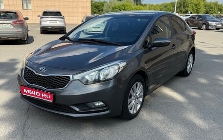 KIA Cerato III, 2013 год, 900 000 рублей, 1 фотография