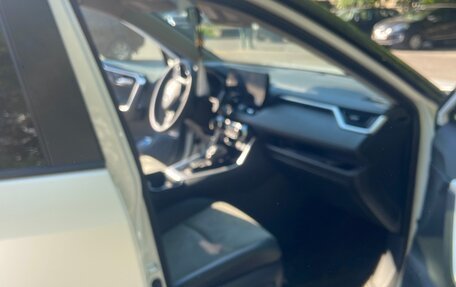 Toyota RAV4, 2025 год, 3 900 000 рублей, 1 фотография