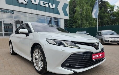 Toyota Camry, 2020 год, 2 989 000 рублей, 1 фотография