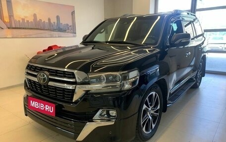 Toyota Land Cruiser 200, 2020 год, 8 250 900 рублей, 1 фотография