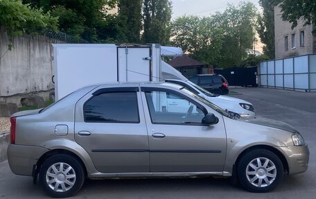 Renault Logan I, 2013 год, 280 000 рублей, 2 фотография