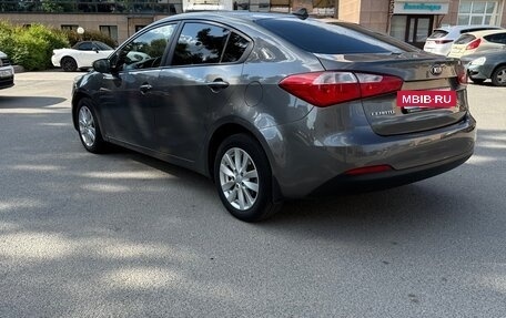 KIA Cerato III, 2013 год, 900 000 рублей, 2 фотография