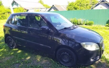 Skoda Fabia II, 2008 год, 550 000 рублей, 2 фотография