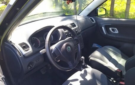 Skoda Fabia II, 2008 год, 550 000 рублей, 10 фотография