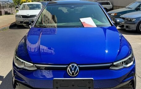 Volkswagen Golf VIII, 2022 год, 2 155 000 рублей, 2 фотография