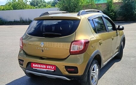 Renault Sandero II рестайлинг, 2017 год, 980 000 рублей, 4 фотография